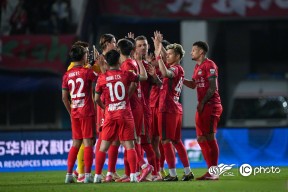 开云体育手机官网广州队迎西甲关键赛，关键时刻复出首秀，底气十足，轮换策略成焦点的简单介绍