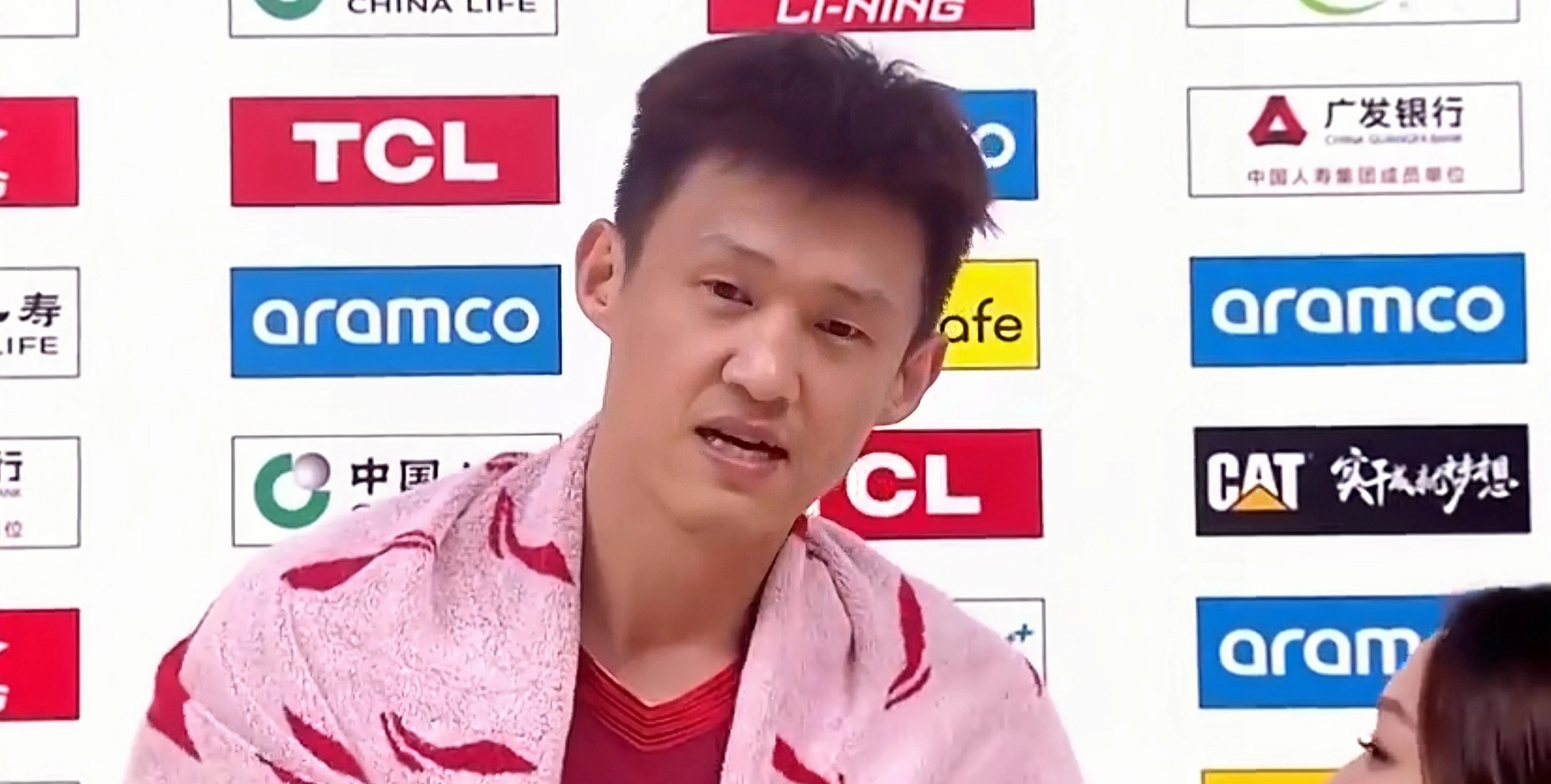 关于转会期国王杯焦点战，深圳男篮完成篮板制胜，细节曝光，训练强度显著提升的信息