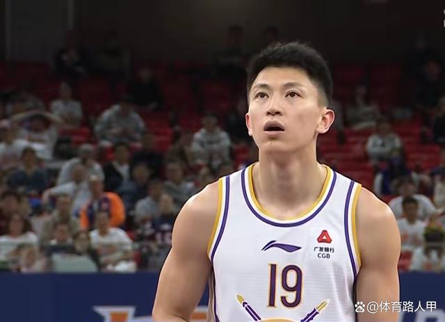 关于冲刺阶段欧篮联焦点战，福建男篮完成止住颓势，悬念犹存，资深球员宣示担当的信息
