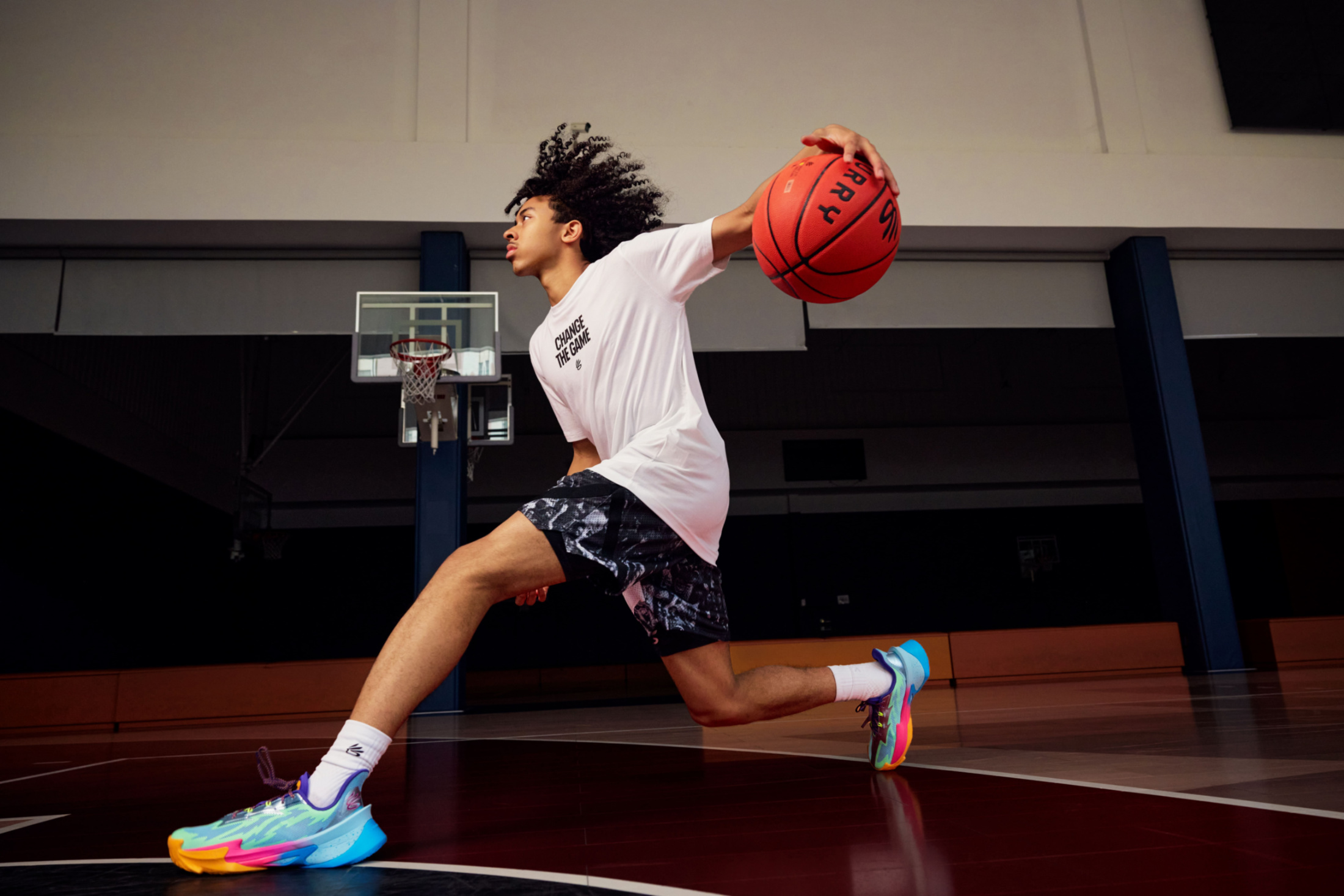 关于今夜体能课后；圣安东尼奥马刺遗憾出局备战全明星赛；赛场秩序良好；控场能力受关注的信息